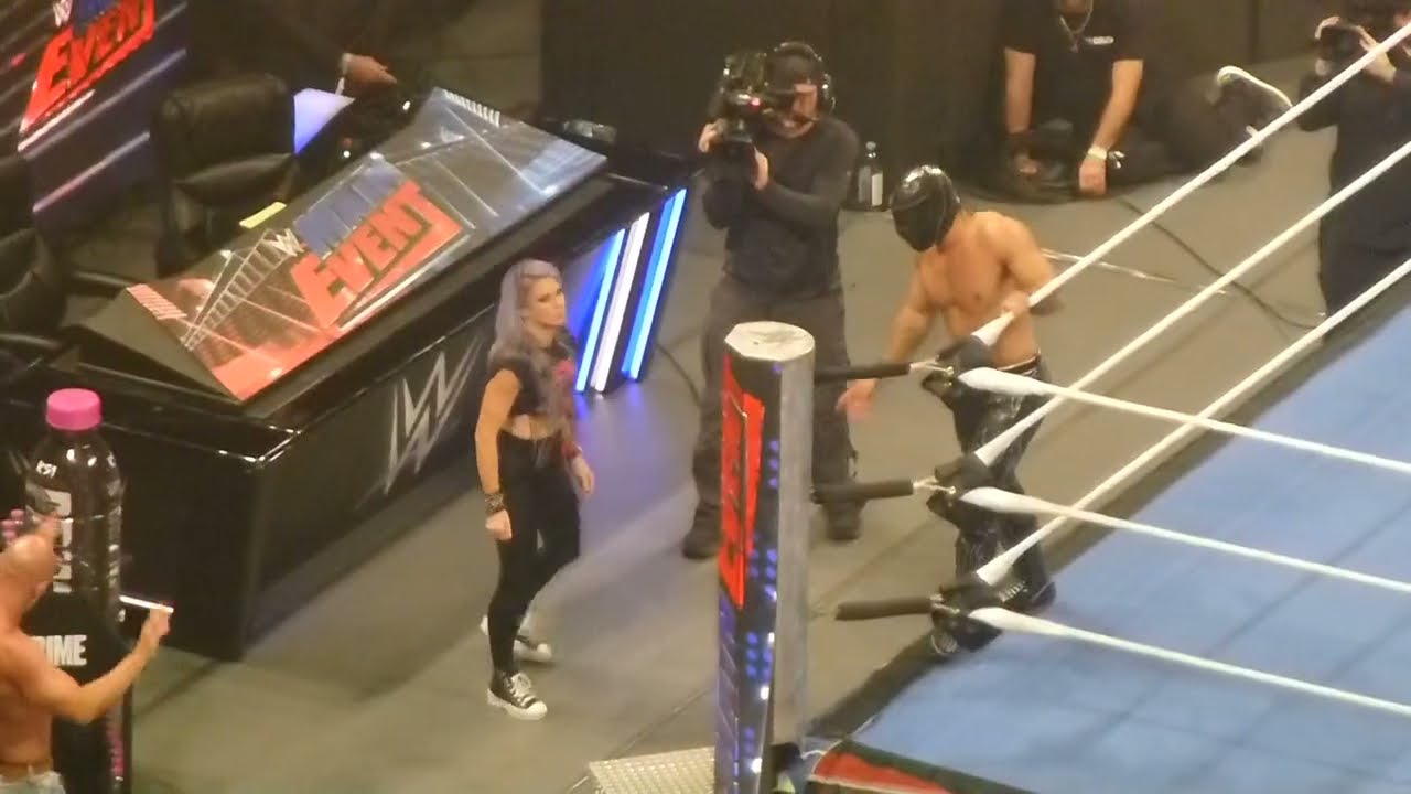 Johnny Gargano vs Axiom (Candice LeRae/Tommaso Ciampa/Nathan Frazer ringside) at WWE Main Event