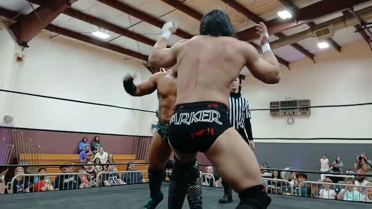 Damian Fenrir vs Flawless Vin Parker at Windy City Pro Wrestling