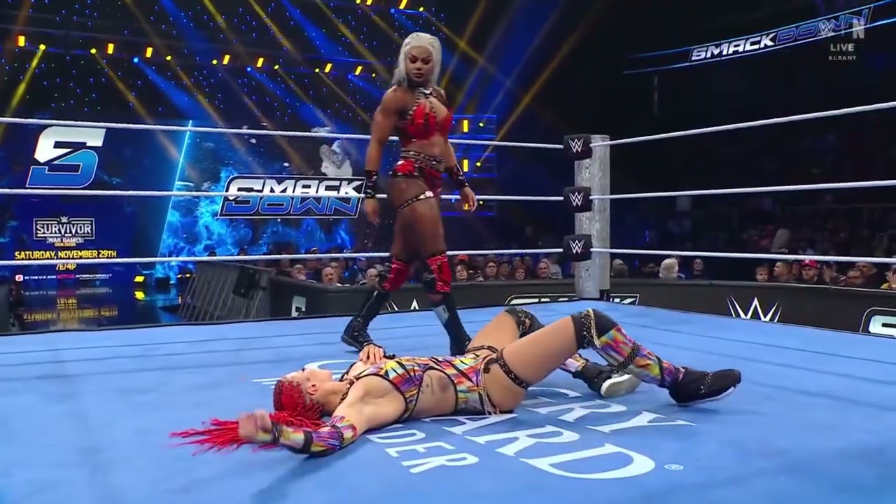 Jade Cargill VS B-Fab