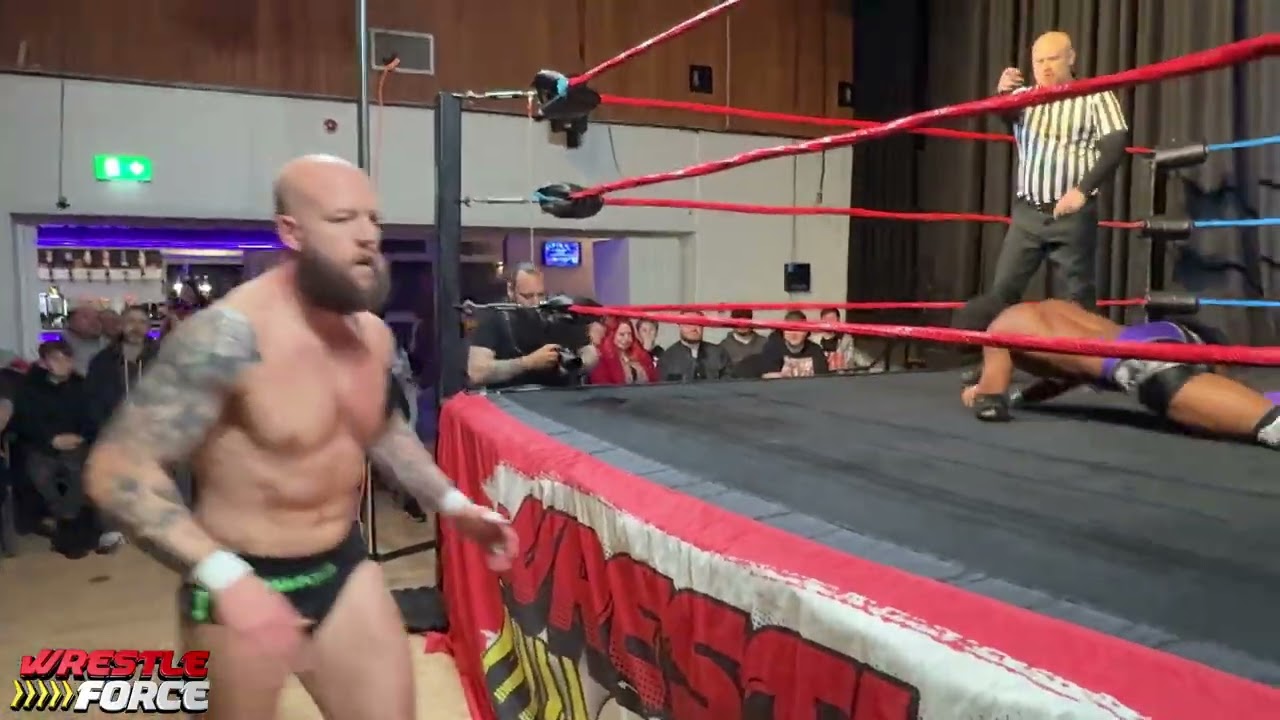 Donny Ravarro vs Ashmore | Rayleigh | January 13th 2026