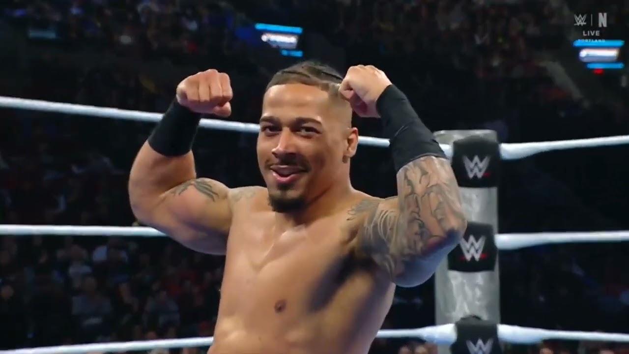 WWE SMACKDOWN CARMELO HAYES VS EL HIJO DEL DR WAGNER JR 03/06/26