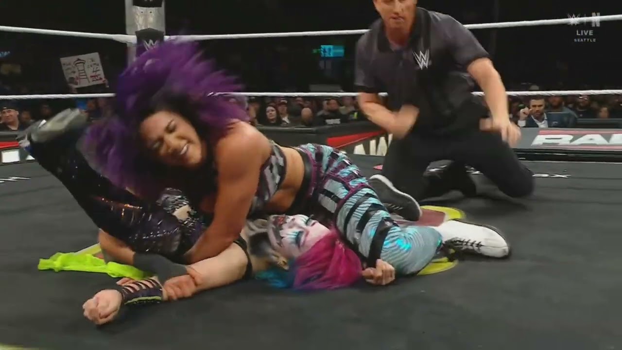 WWE RAW BAYLEY VS ASUKA 03/09/26