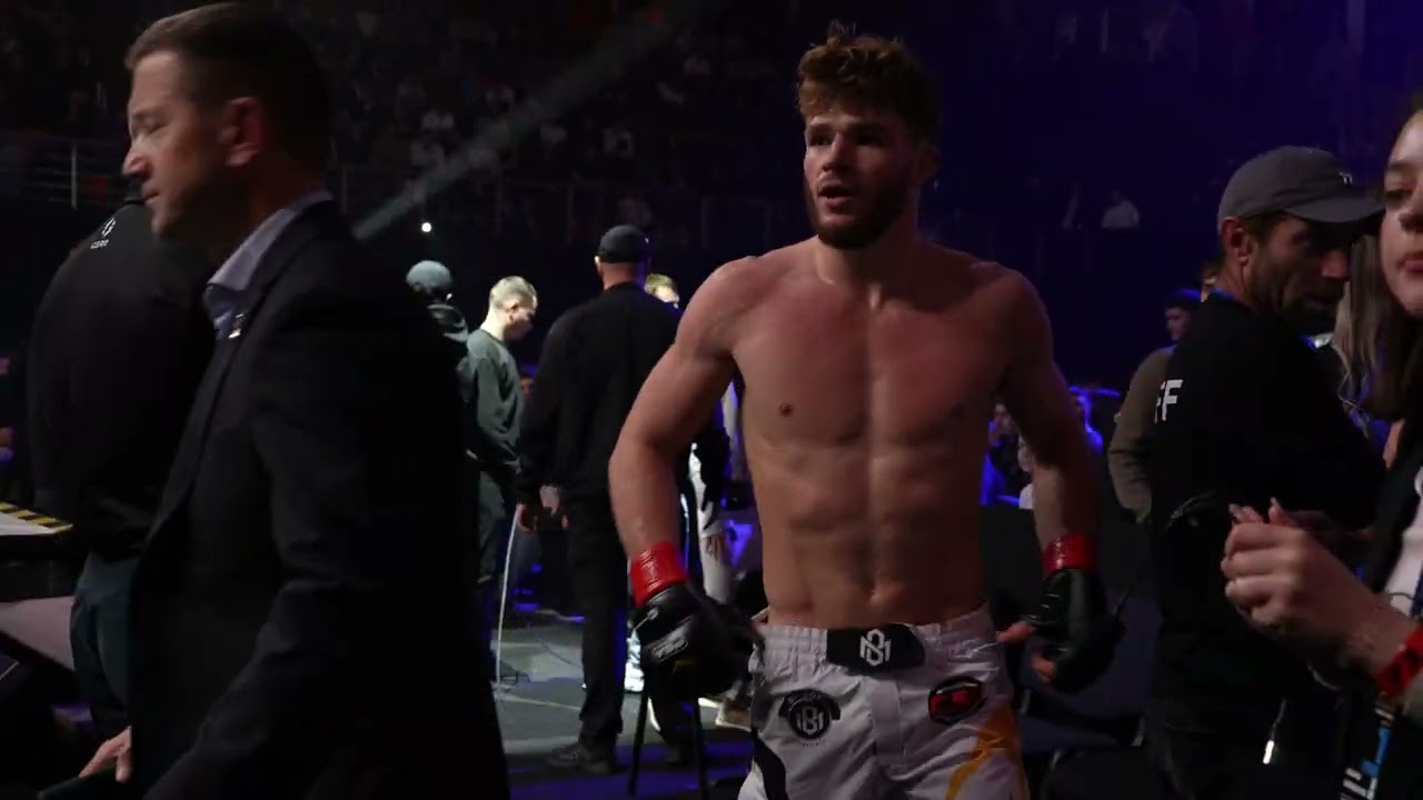 Side view: Balaur vs. Asadov | FEA CHAMPIONSHIP | Nov 29, 2025