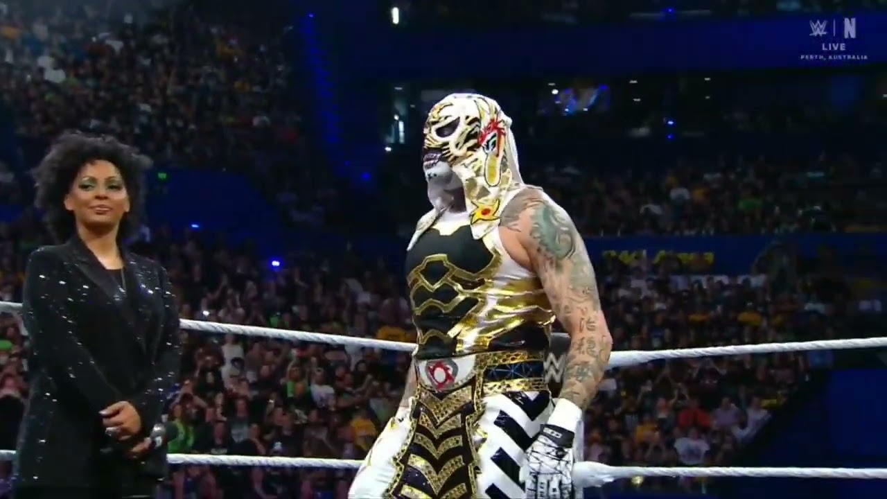 WWE RAW DOMINIK MYSTERIO VS PENTA 10/13/25