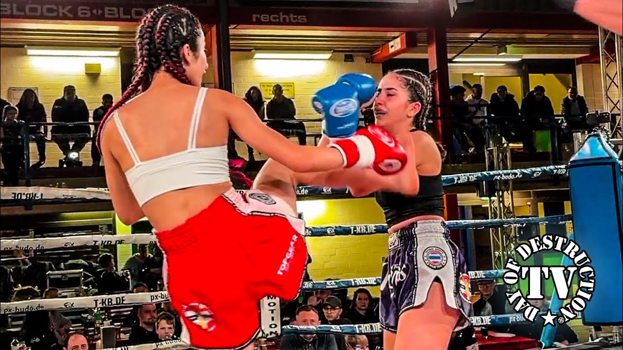 Women's Kickboxing Kickmas I Menna Shahwan Siamstore Hamburg vs Mahtab Sirahtiri Gym Kwan