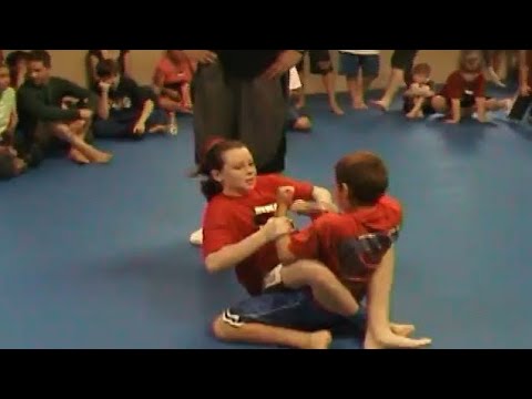 Girl vs Boy Grappling Match – Raw Strength vs Smart Moves 🧠💪#wwe #jiujitsu #wrestling 