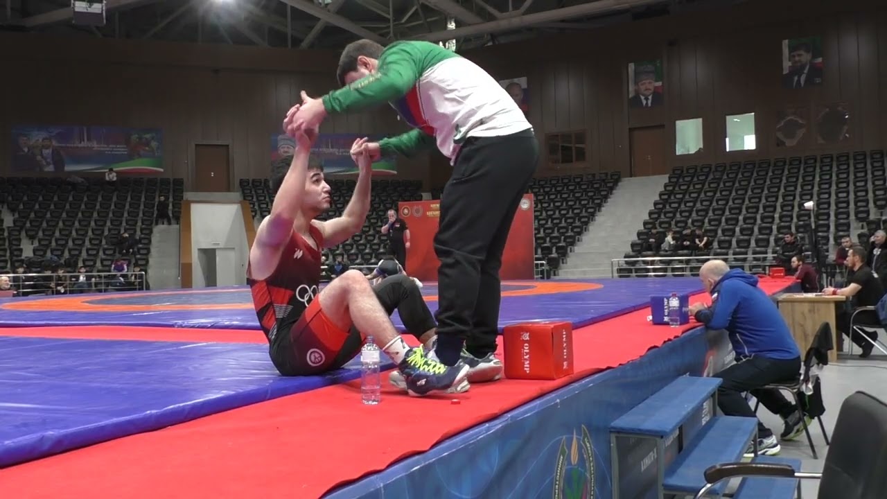 Сайгид Магомедов (Дагестан) - Георгий Биганов (РСО-Алания)