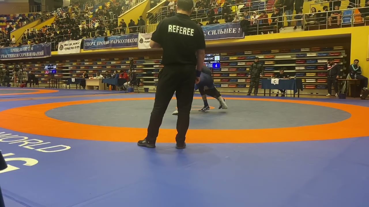 Имам Магомедгаджиев (Махачкала) - Малач Малачов (Хасавюрт)