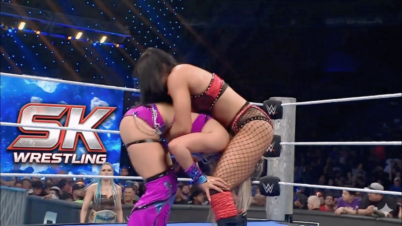 Tiffany Stratton and Liv Morgan #wwe #wrestlingfuture #livforever#livmorgan #wrestling