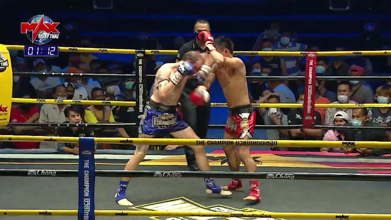 Elbow Knockout: Jonny Betts (TigerMuayThai) vs Champ Extracolefilm