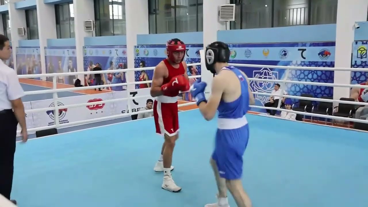 Fazliddin Erkinbayev (UZB) sparring Ismail Mutsolgov (RUS) at multi-nations training camp 2025