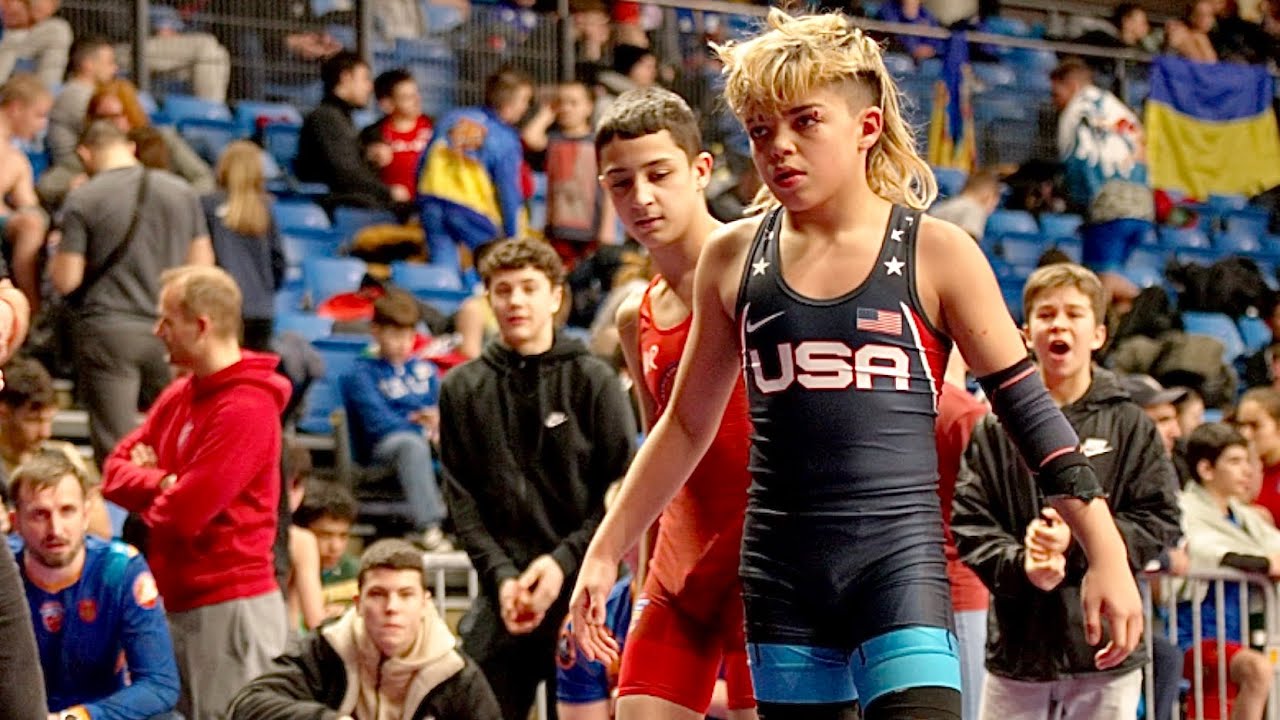 U13 Kiril Klopov (LTU) vs Fernando Jimeno (USA) 42kg. Greco-roman boys youth wrestling. B-cam-man