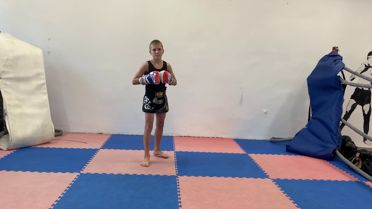 Shadow Box (HUN) Attila Németh - J 11 Male Youth