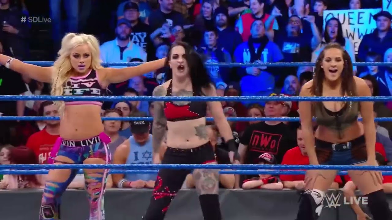 Ruby Riott vs. Naomi: SmackDown LIVE, Dec. 26, 2017