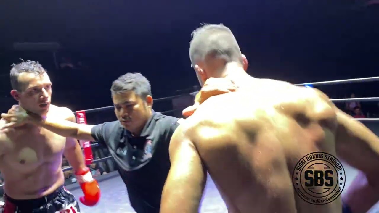 Cody Sinbimuaythai / Riddler’s gym, Australia  (red) v Saoud PhuketSinghamuaythai from the UAE