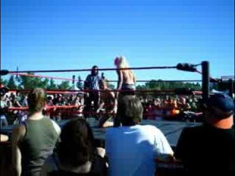 Michael Richard Blais vs Travis Cole - X-FEST