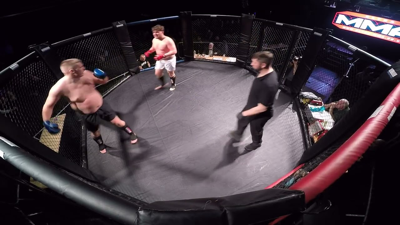 NORWICH | ULTRA MMA | HARRY SAUNDERS VS DANNY CASBOLT