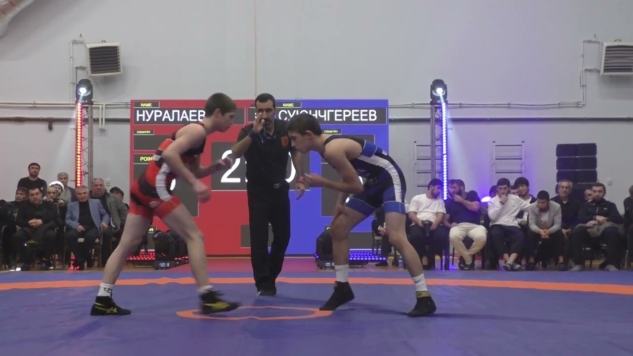 Нуралаев Абдурахим (ТАРКИ-ТАУ) - Суюнчгереев Марид (ЦУМАДИНСКИЕ ЛЬВЫ)