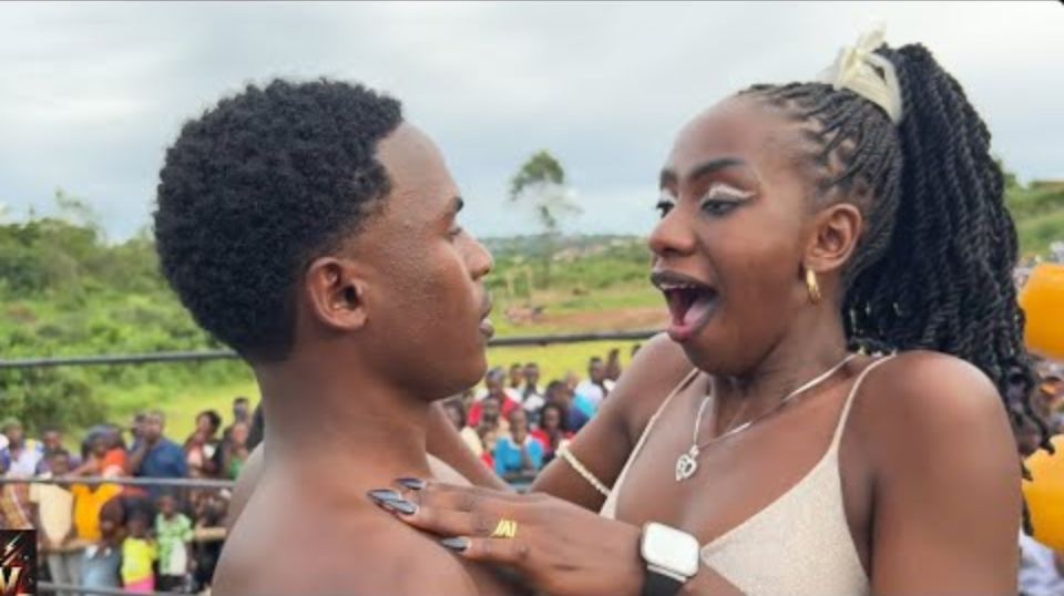 Martin porno falls in love with slimpally at SGW HOT TEMPER