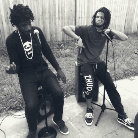 Dem Daze ft. HeyeYella