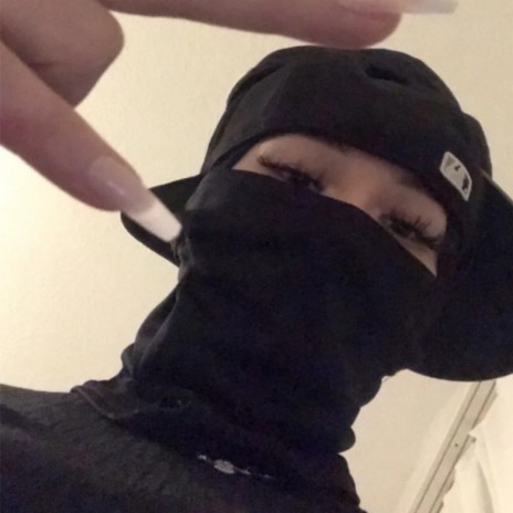 Es Chula cover art