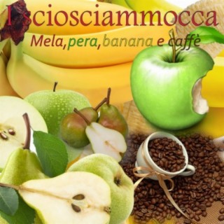 Mela, pera, banana e caffè