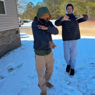 Me n twinz