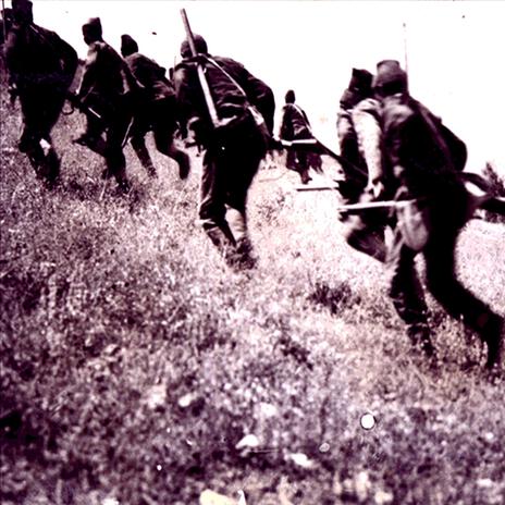 sanki baskına gidiyoruz cover art