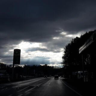 Lumen Shutter