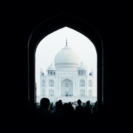मकान cover art