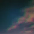 Quédate