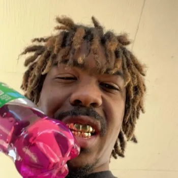 Momma cover art