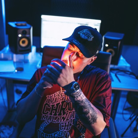 Longe de Tudo ft. DM 710 cover art