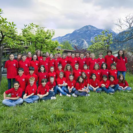 FIOCCHI DI NEVE (Radio Edit) ft. Coro scuola primaria di Calalzo di Cadore cover art