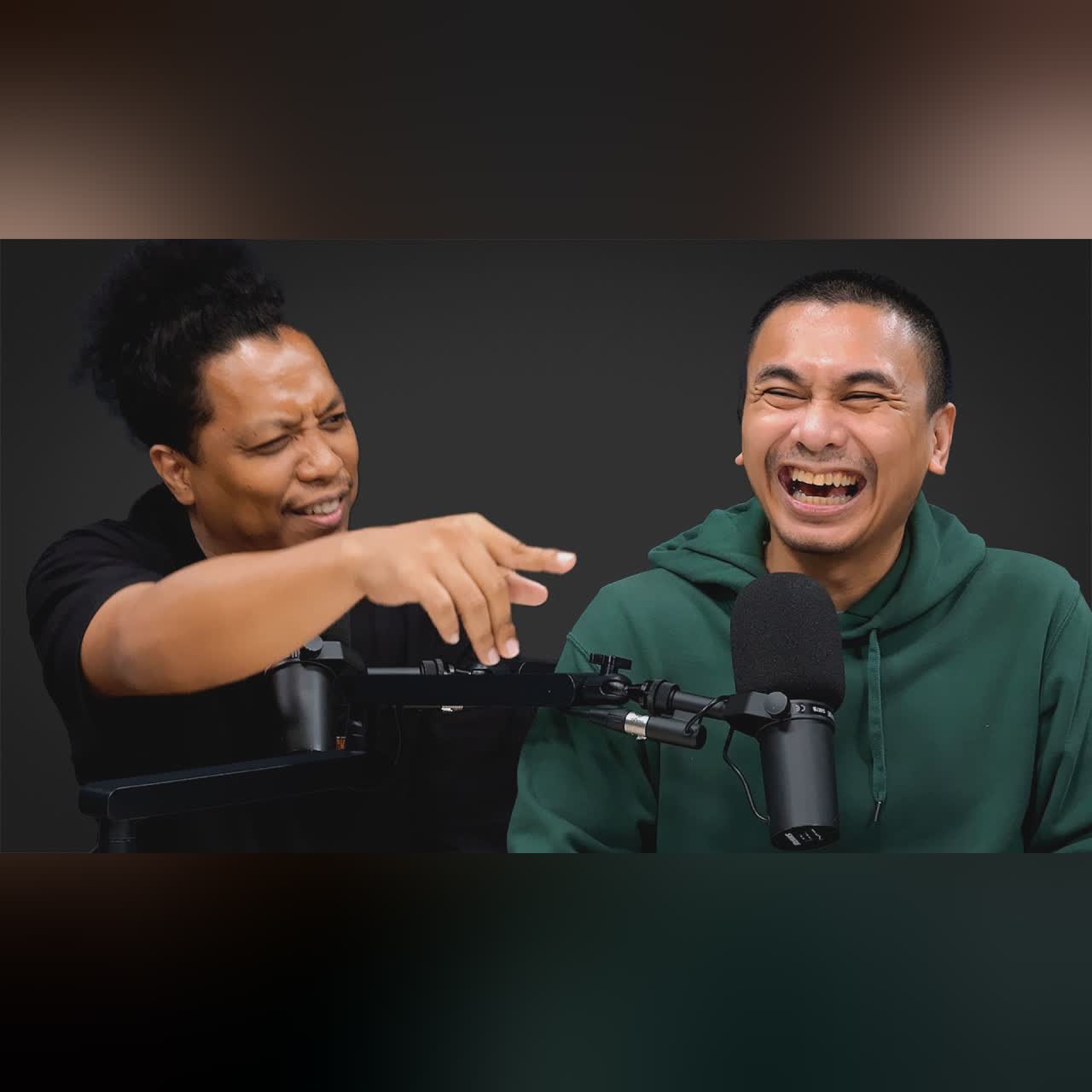 Arie Kriting Mungkin Ada Benarnya cover art