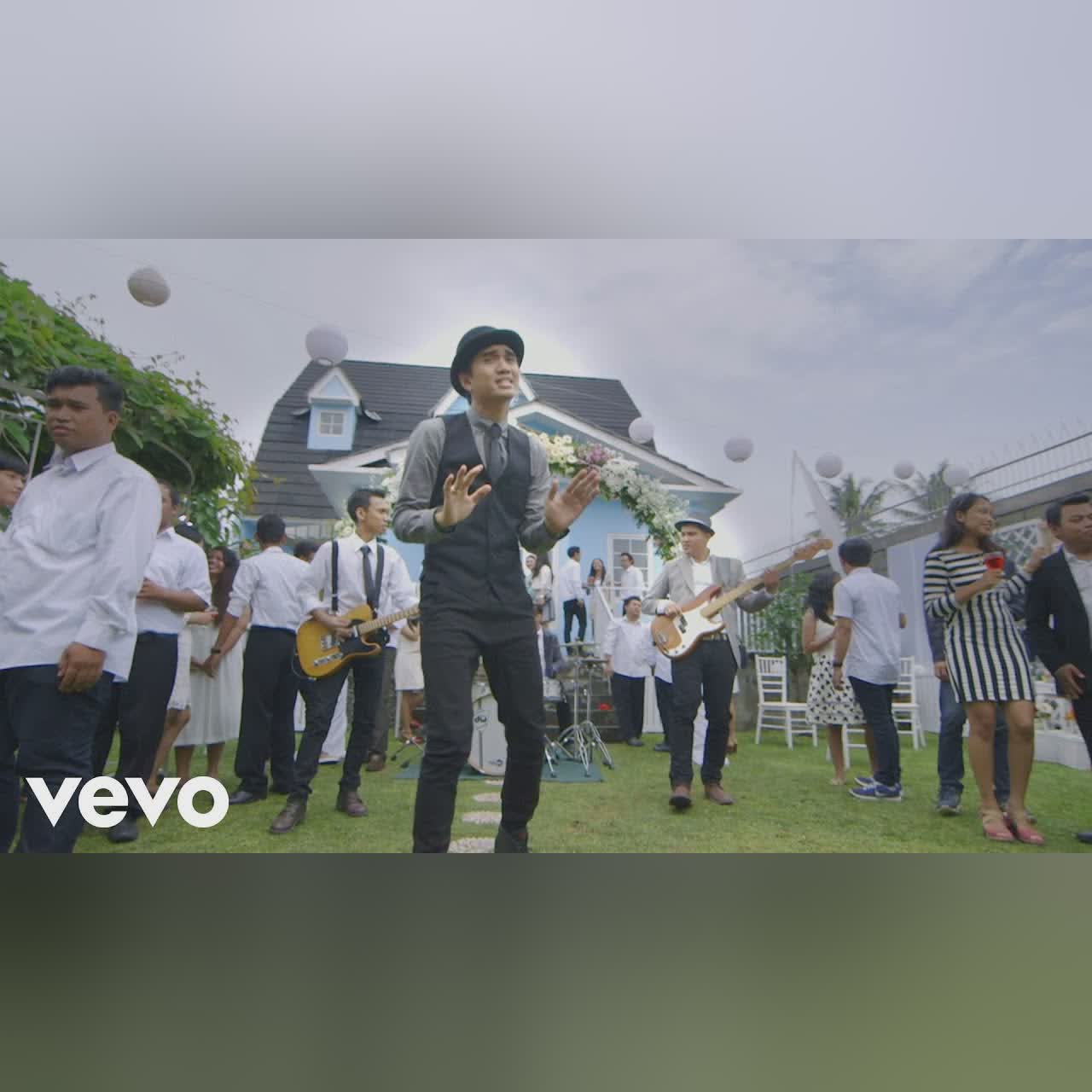 Sheila On 7 - Lapang Dada (Official Music Video)