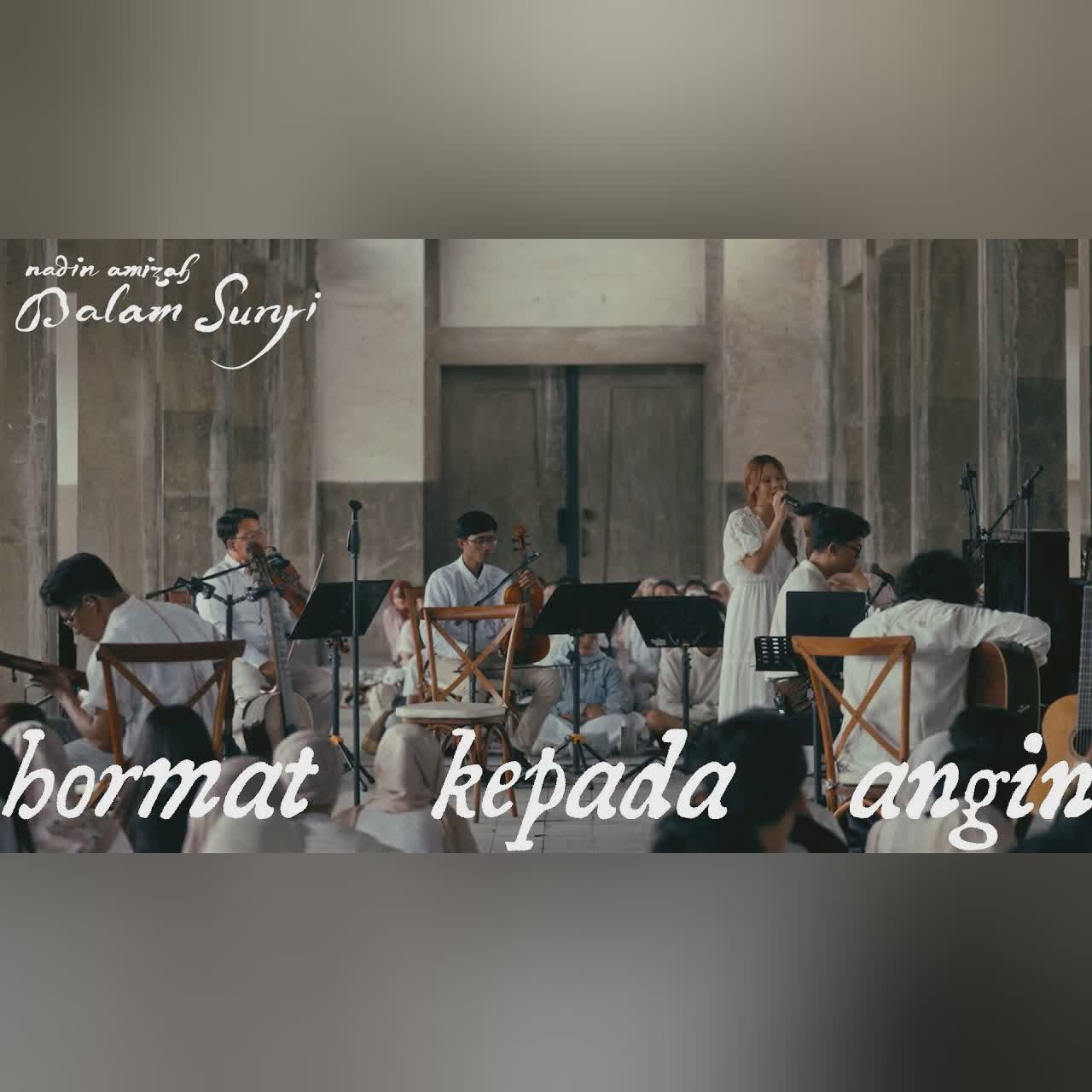 Nadin Amizah - hormat kepada angin (Dalam Sunyi Live) cover art