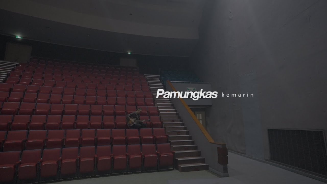 Pamungkas - Kemarin (LIVE) cover art