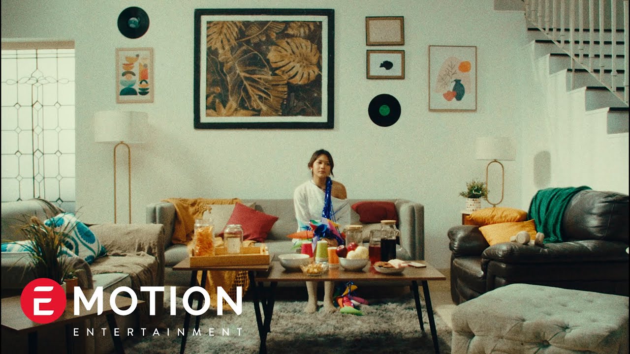 Maisha Kanna - Satu Titik Dua Koma (Official Music Video) cover art