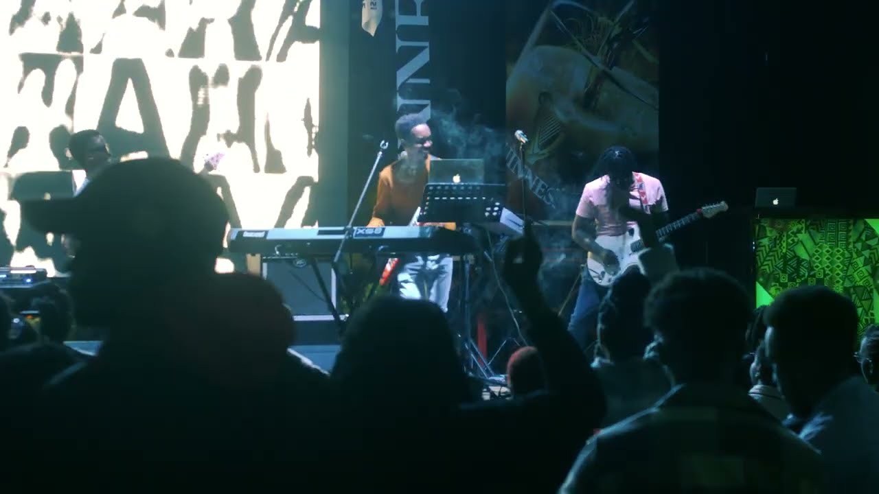 Mutoriah - HOTM [Hold On To Me] (Live) cover art