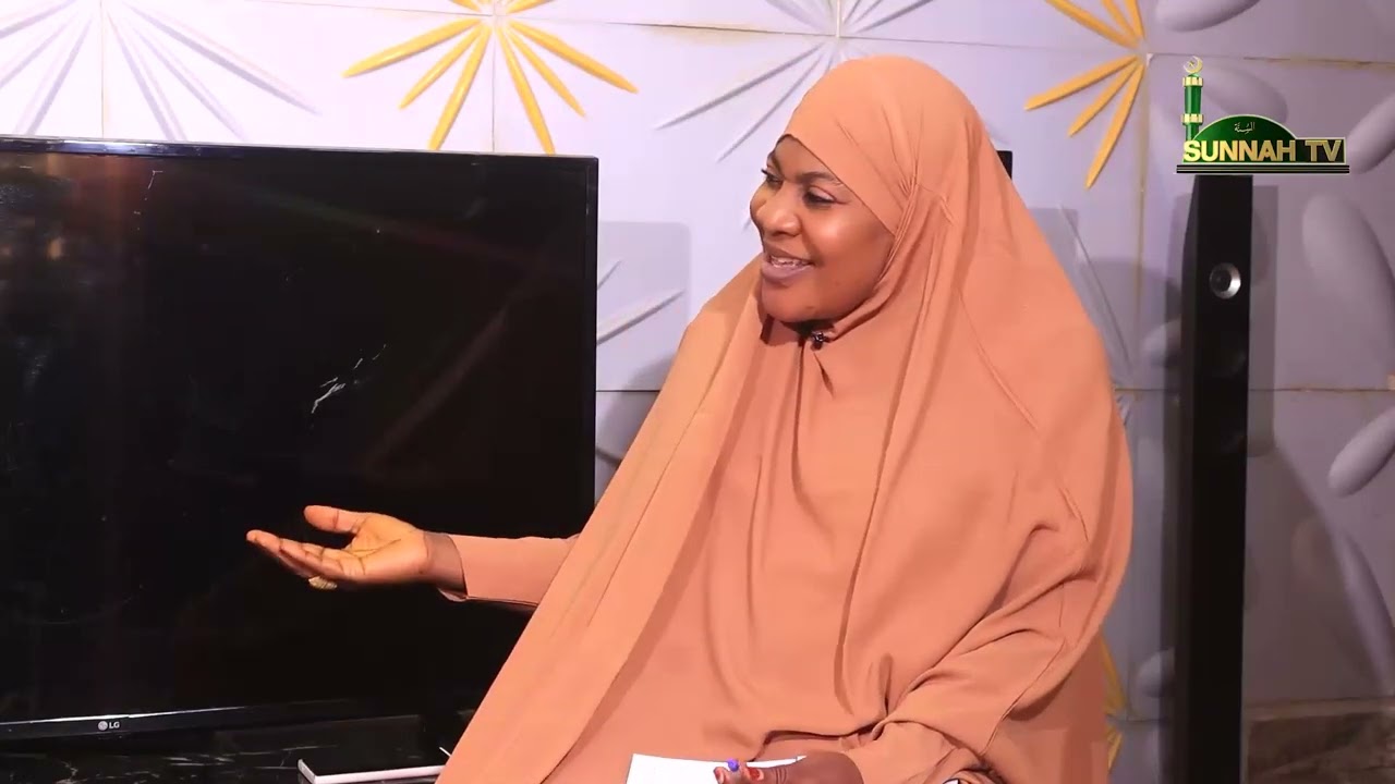 214 Mu Gudu Tare Mu Tsira Tare ||Malama Juwairiyya Usman cover art