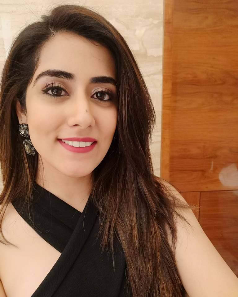 Jonita Gandhi