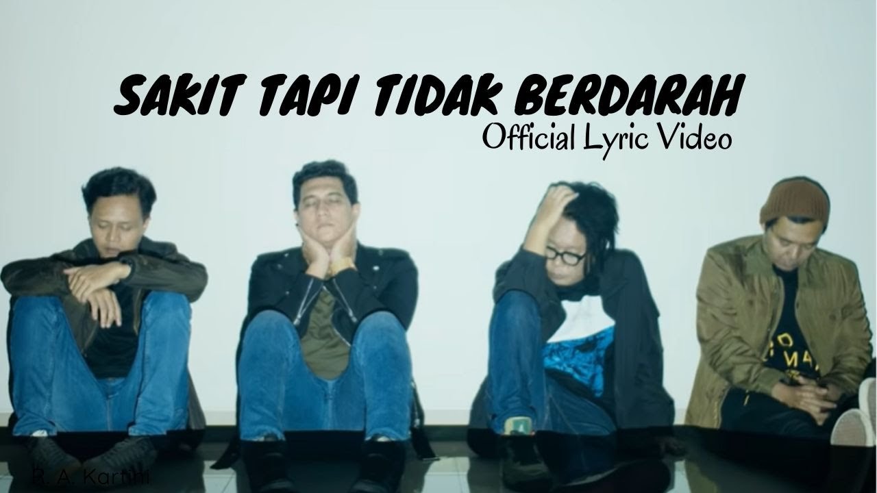 NaFF - Sakit Tapi Tidak Berdarah (Official Lyric Video) cover art