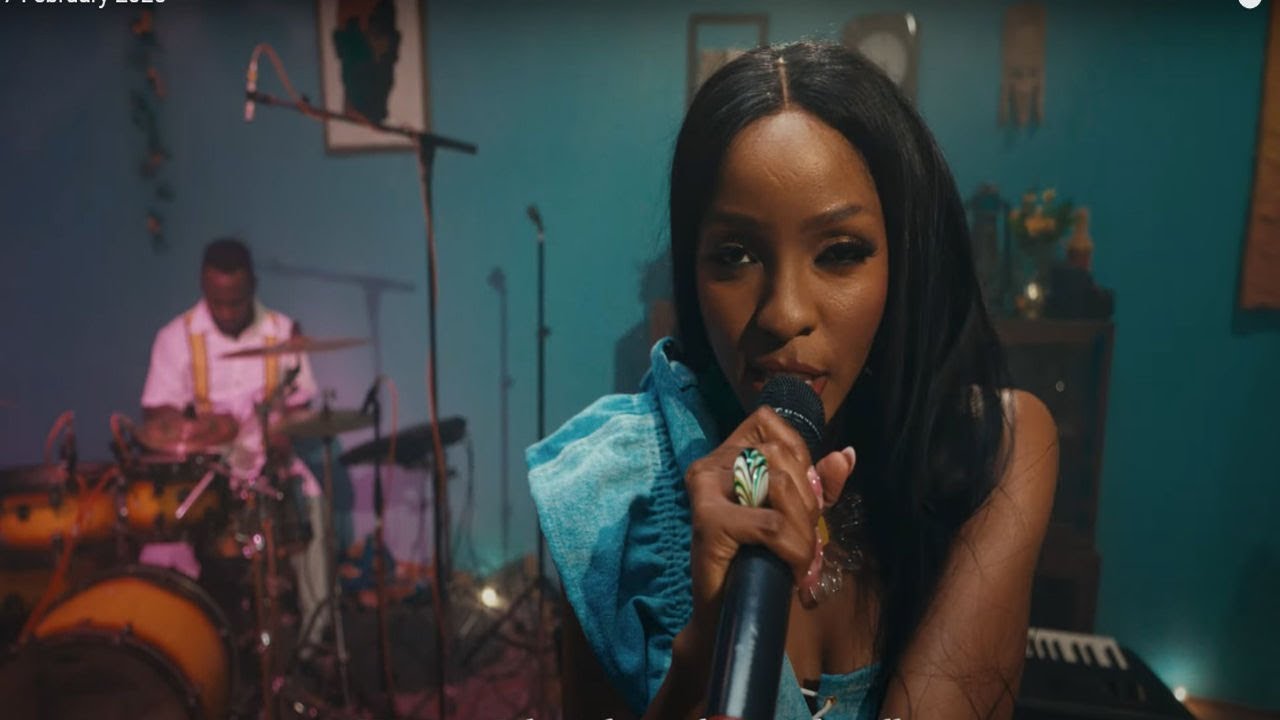 Phina - Do Salale (Official Video: Live Performance) cover art