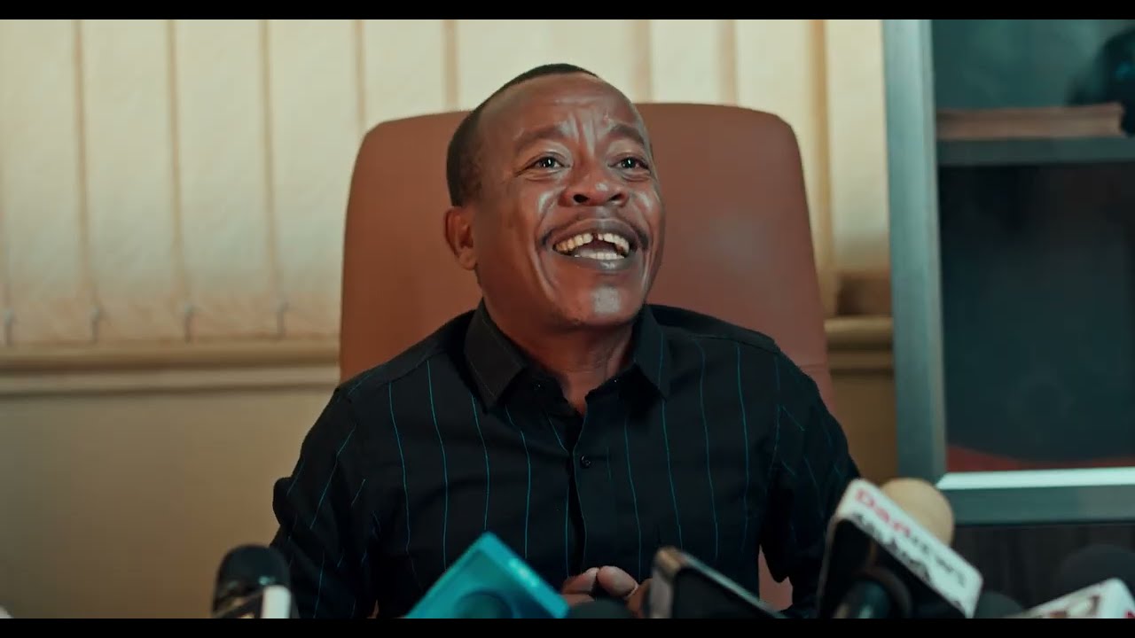 DULLA MAKABILA - DAKIKA MOJA (Official Video) cover art