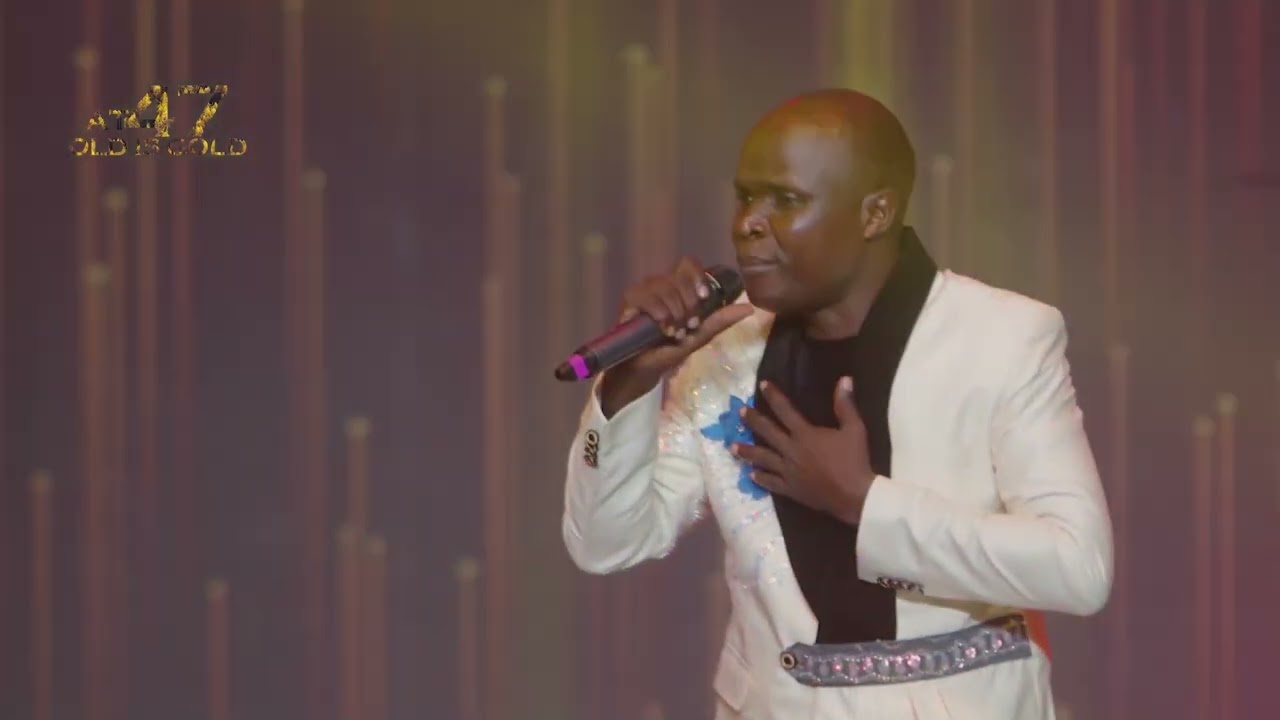 MUKAZI WO - RONALD MAYINJA (LIVE PERFOMANCE) cover art