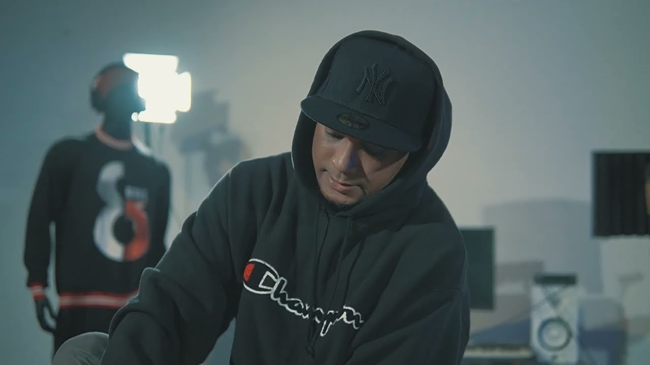 8 Ball - Behind The Song Bunga Sosmed cover art