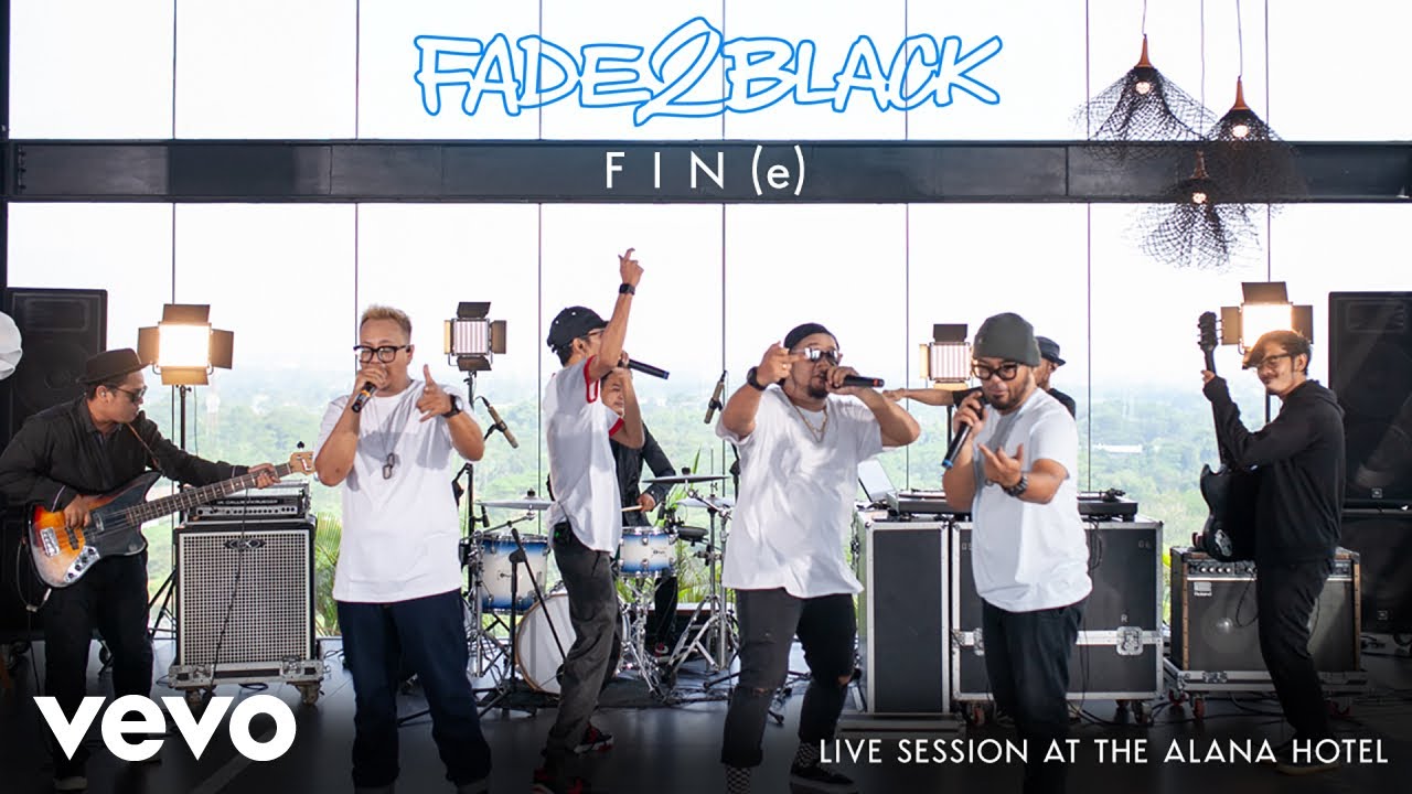 Fade2Black - FIN(e) [Live Session from The Alana Hotel] cover art