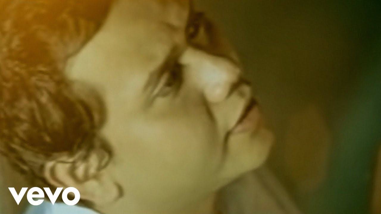 Padi - Menanti Sebuah Jawaban (Video Clip) cover art
