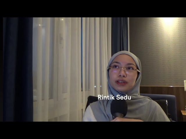 pada akhirnya, kita hanyalah orang asing yang pernah bersama - Rintik Sedu Podcast cover art